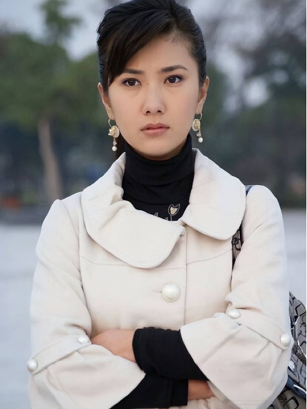 边潇潇_插刀_视频