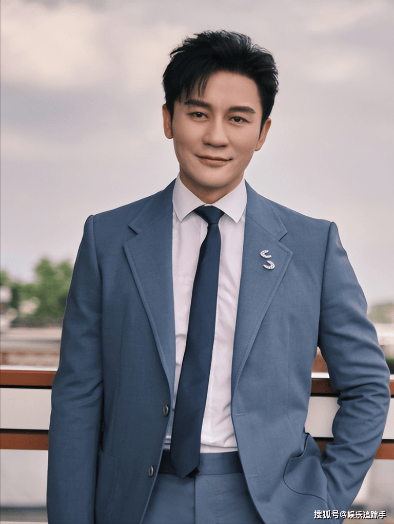 46岁李晨高调发声,"终于活过来了",粉丝感叹人生逆转真精彩