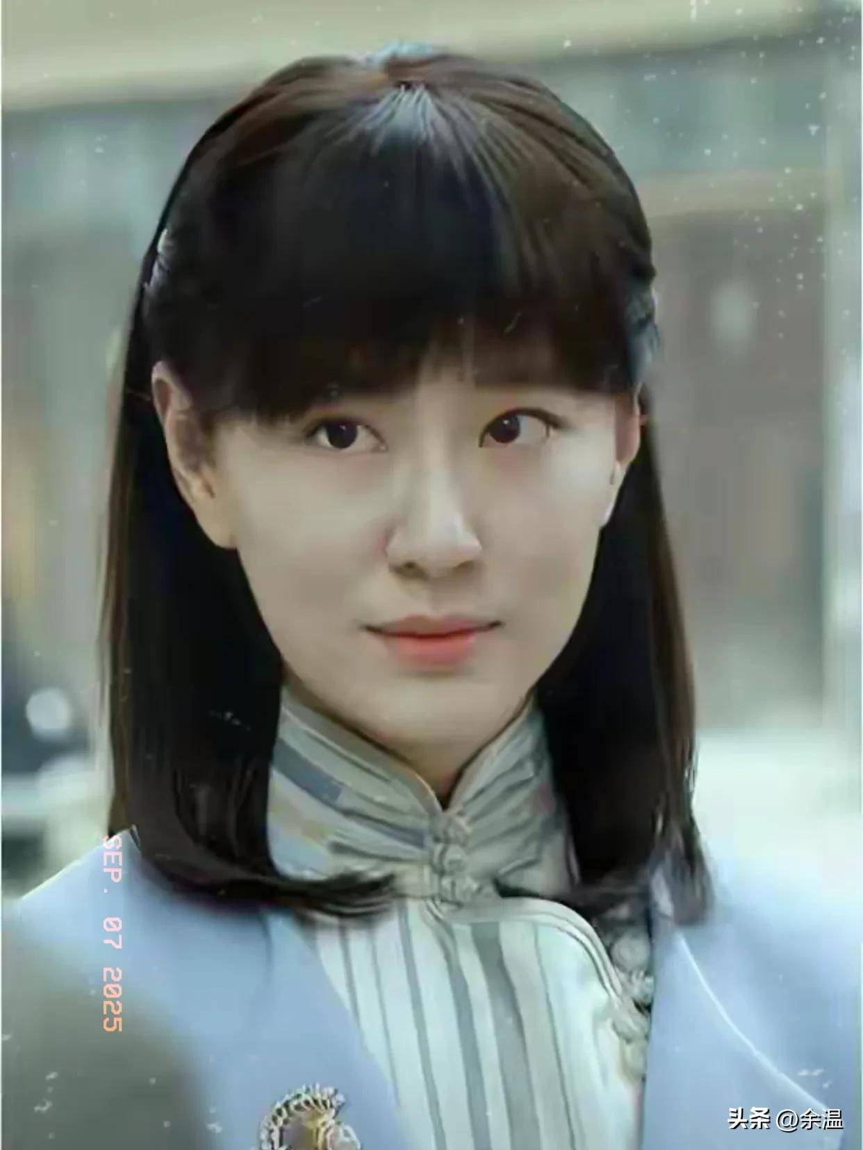 2024年的摄像机前39岁的王乐君正在诠释新的生存法则当流量明星在热