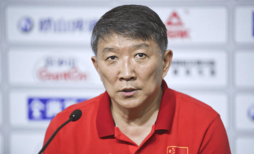 宫鲁鸣铁腕执教：李梦无缘国家队，新星张子宇获重用