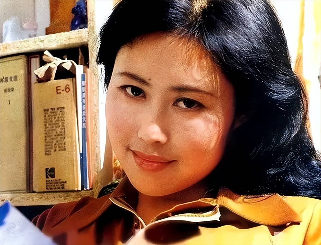 斯琴高娃三婚后,和记者坦言:我离过两次婚,但那是怎样的婚姻啊