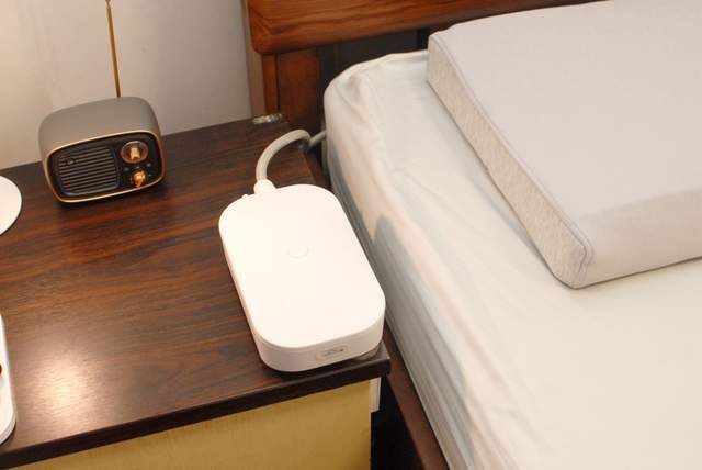 云触智能舒鼾枕M1:打鼾星人的“睡眠救星”来了!