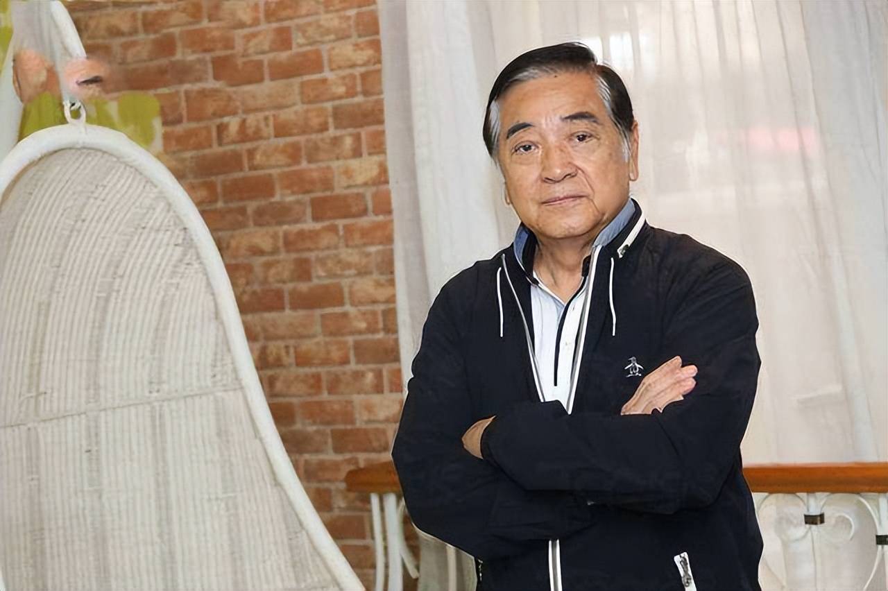 "父亲专业户"秦沛,与前妻离婚带娃净身出户,孩子拒参加母葬礼