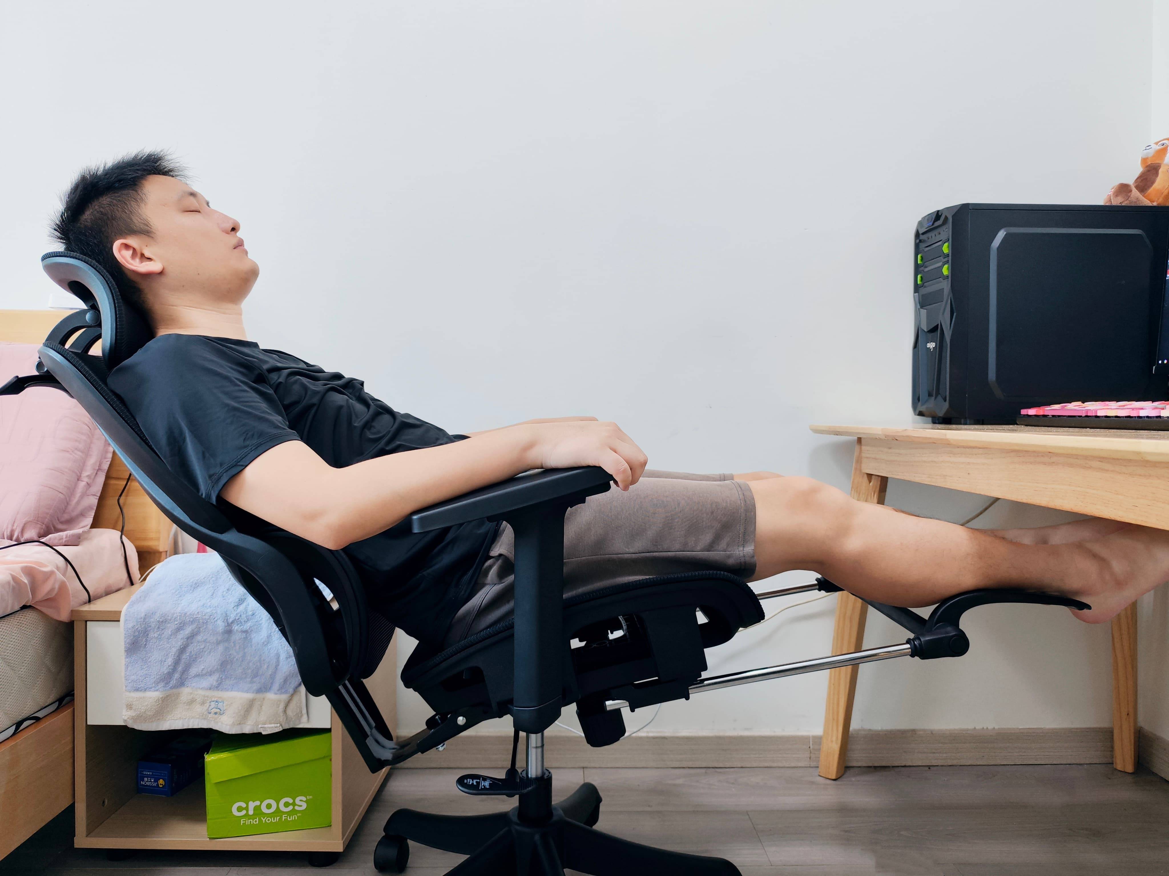 拯救久坐之痛:SumLush夏草木Fit2人体工学椅,让我找回健康的脊椎