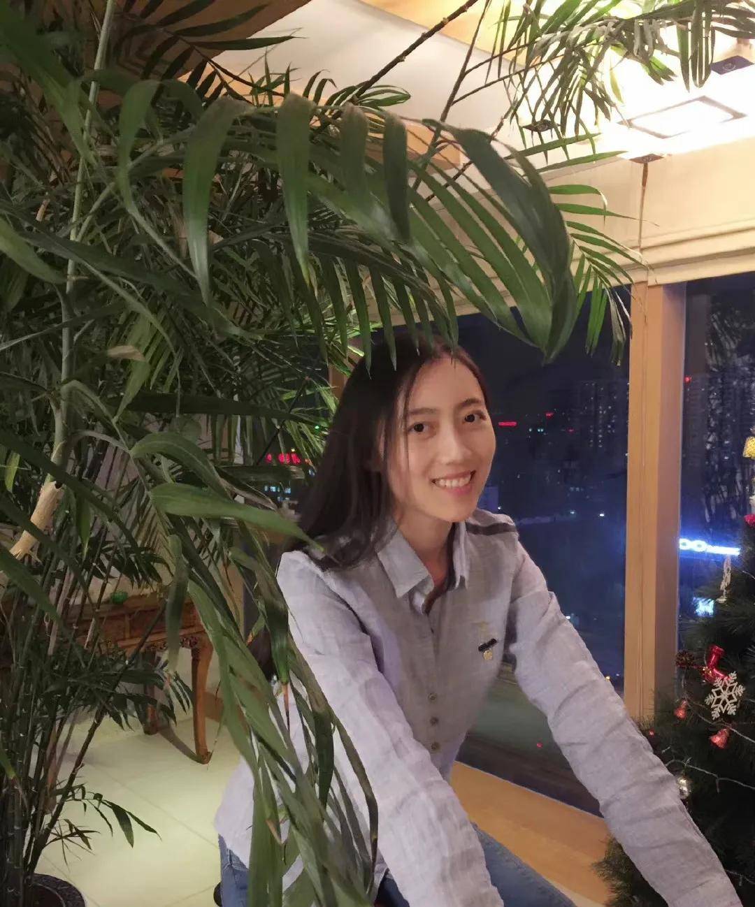 吴若甫:娶小22岁的刘莎,钱也归她管,结婚16年无绯闻