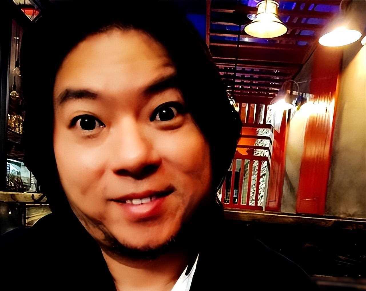 高晓松彻底活成了一个"笑话"