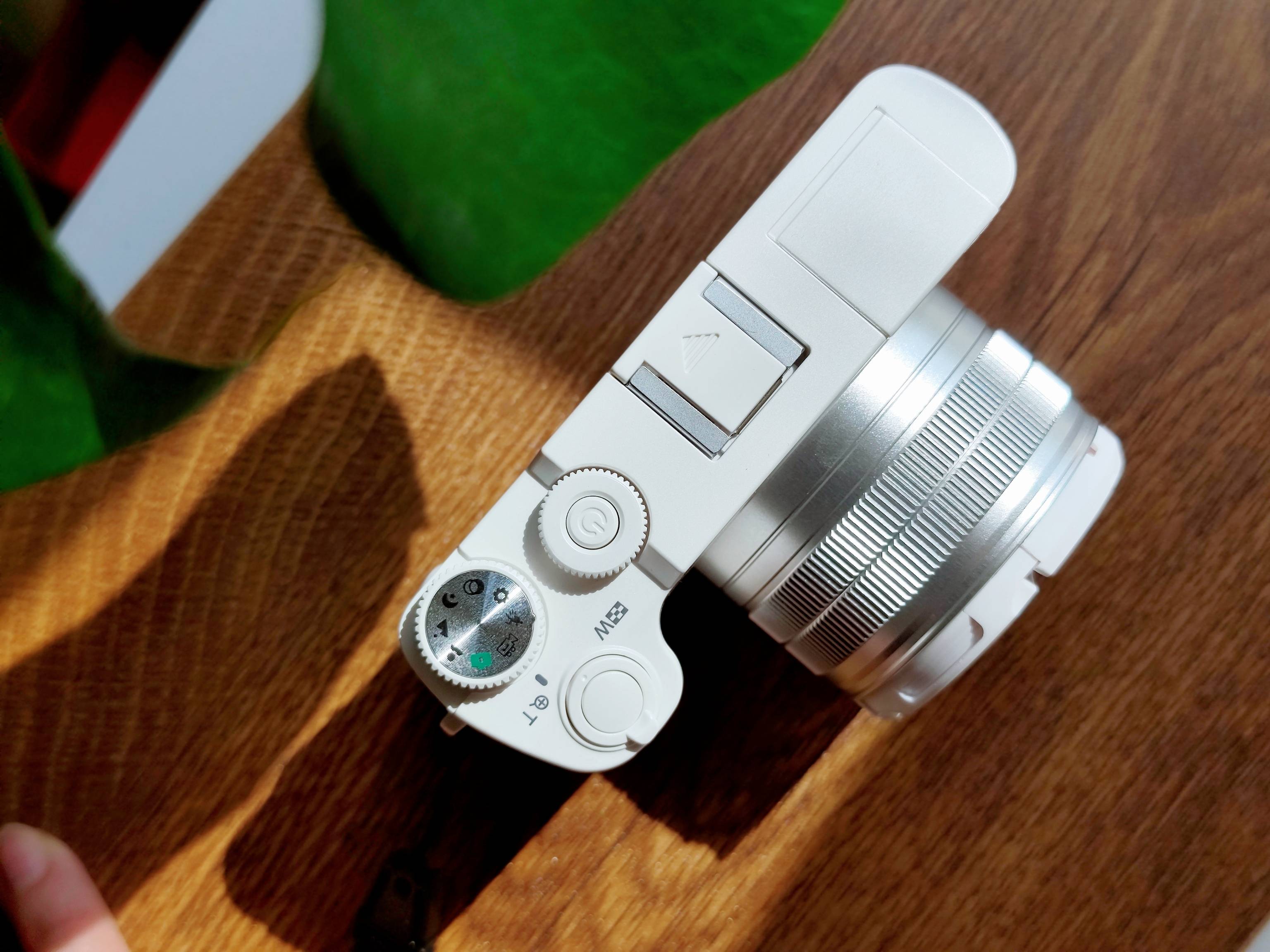 三百块,装下整个青春?松典DC218:从此,你的青春有图有真相!