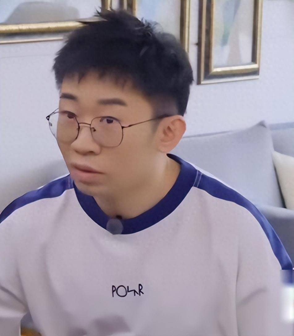 上海富豪瞧不起人?杨迪上门做客只给吃咸菜,明星成名背后是心酸