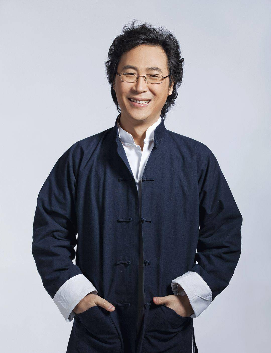 廖昌永凭什么能成为歌唱家?看看他背后的7个女人是谁就明白了