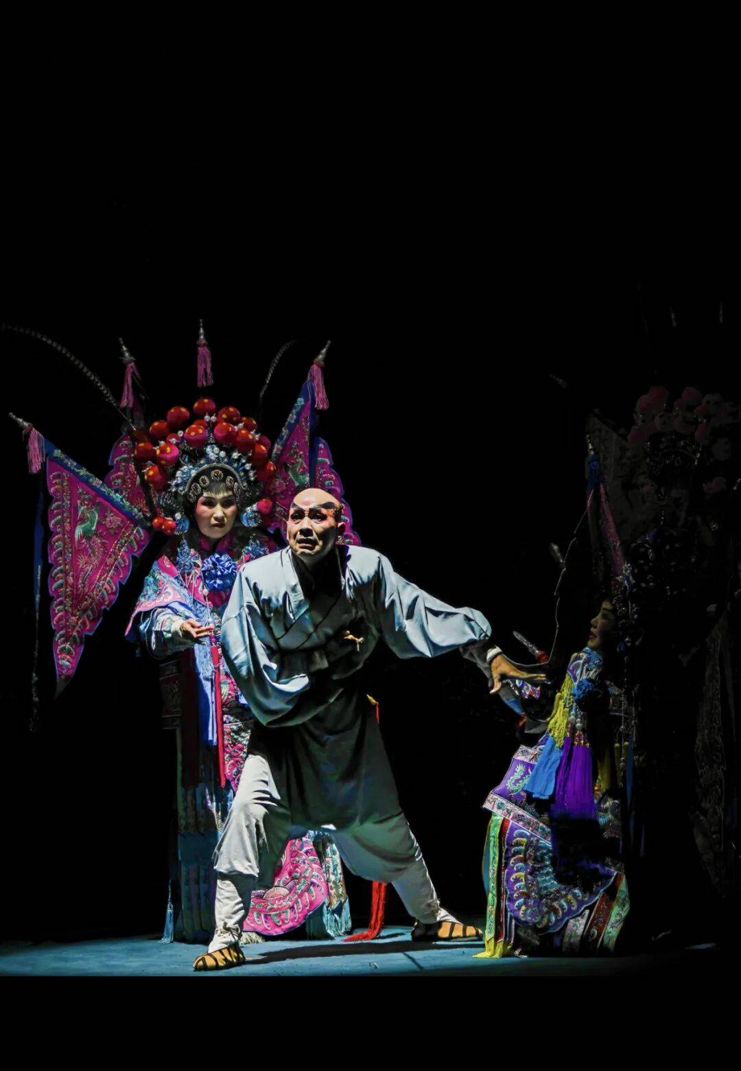 梨园堂唱响压轴大戏 《笑泯情仇》谱写艺术周华彩终章