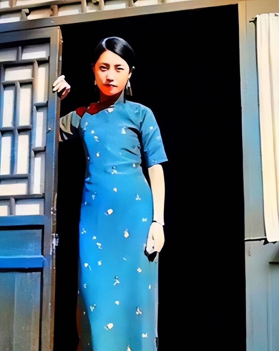 别被电视剧骗了,真实的民国,军阀的姨太太们过的可不是啥好日子