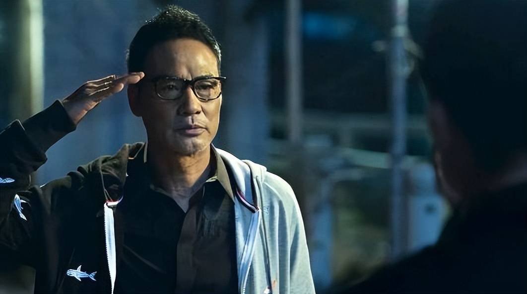 任达华:事业有声有色,爱情忠诚如一,他能成功并非是靠哥哥