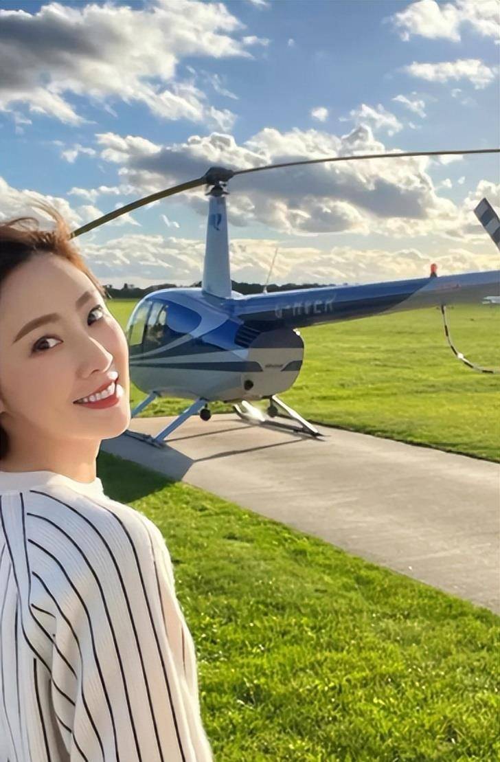 喜讯!50岁香港著名女星突然官宣结婚,已做好准备不介意当继母