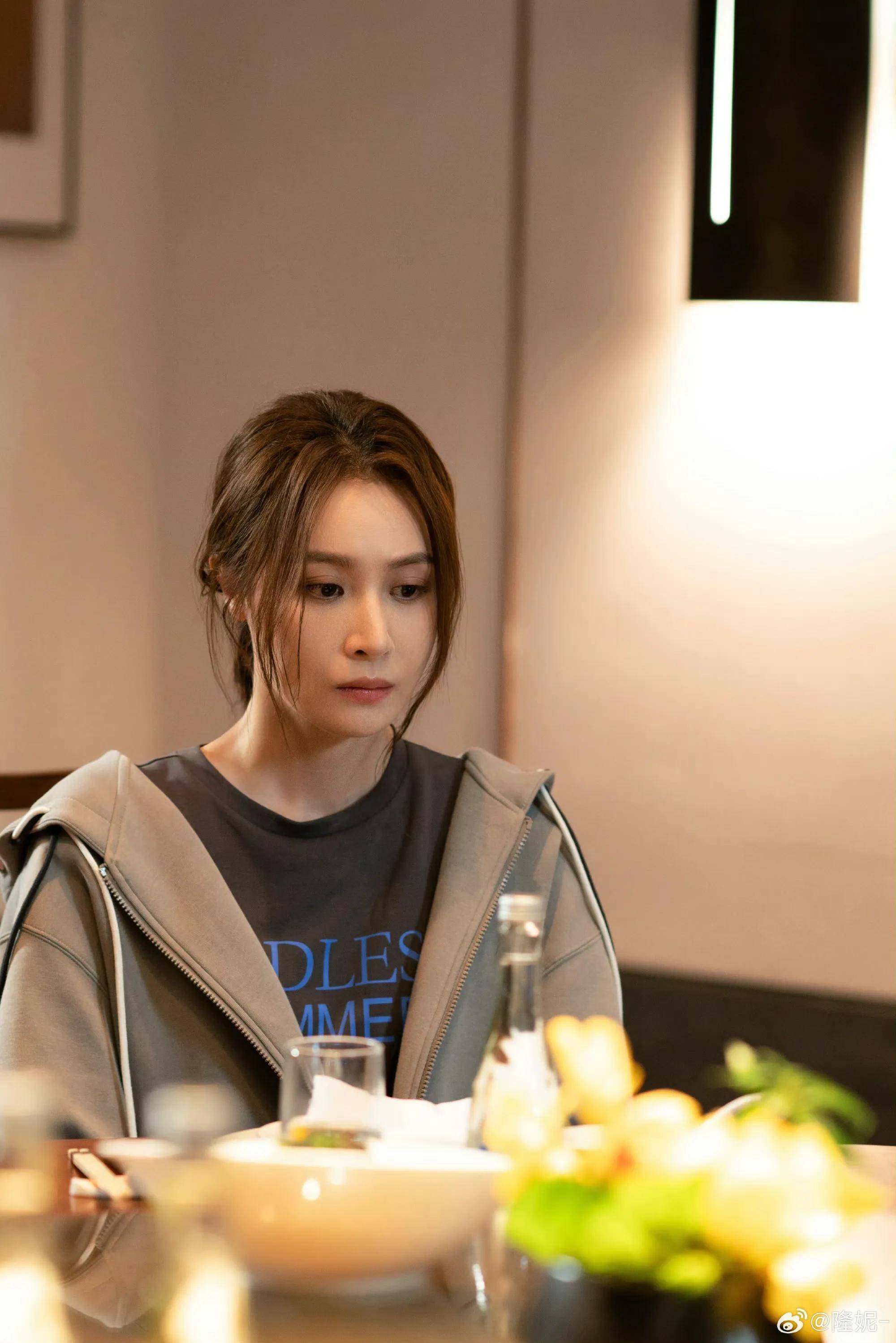 剧中被于和伟追求过今再度合作《沉默的荣耀》走红真会挑戏