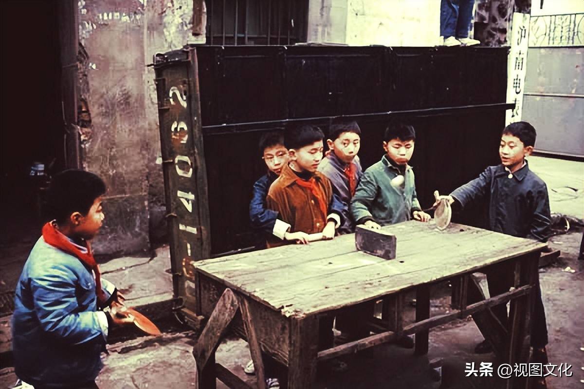 18张70年代老照片带你重回五十年前,当时的中国是这样子的?