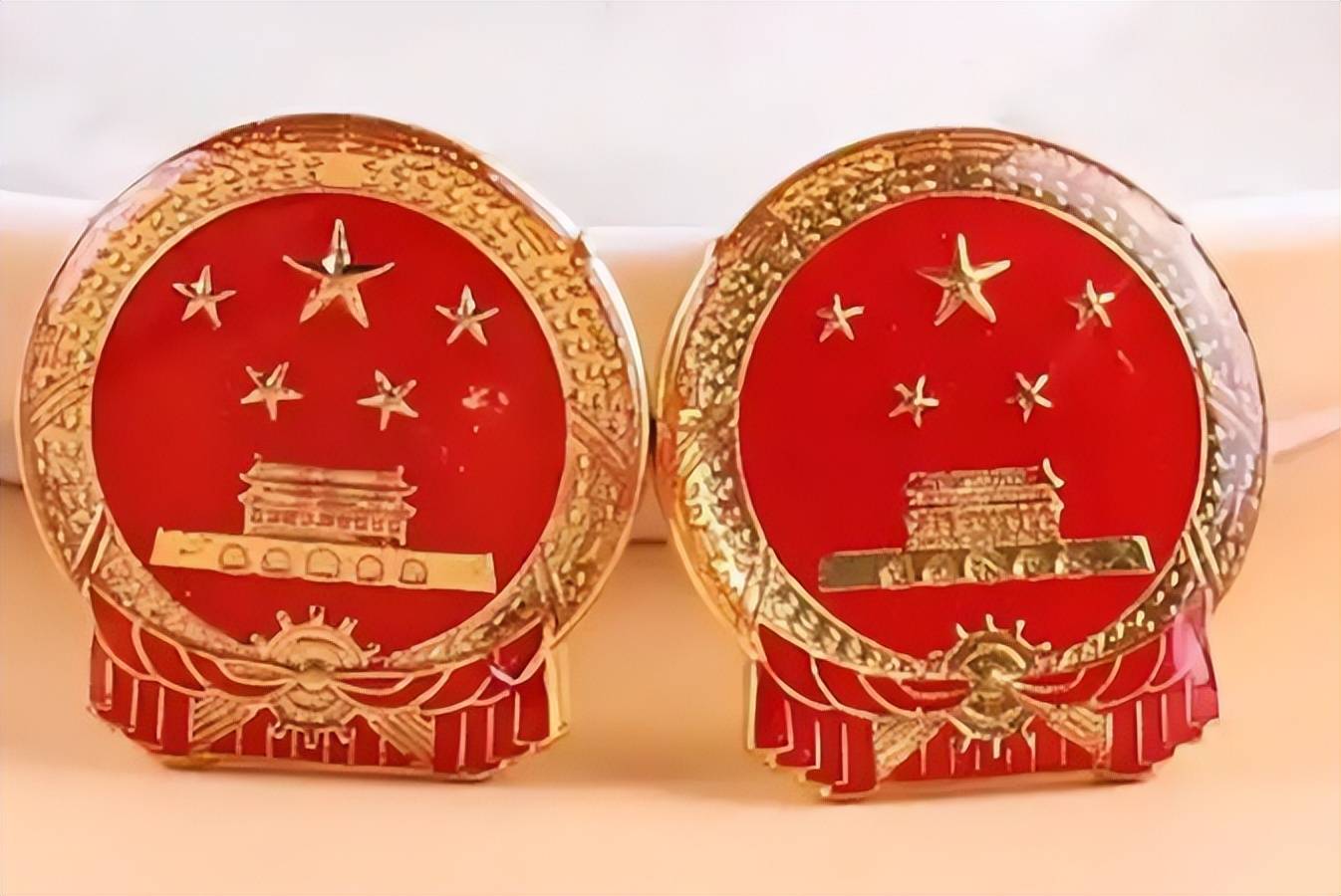 为何国徽不用康乾线条,用汉唐线条?林徽因:到霍去病的墓前看看