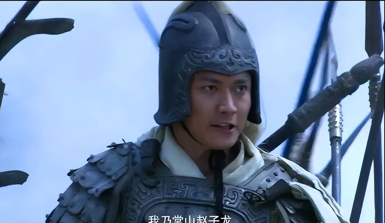 离婚13年,不后悔离开聂远,如今不婚不育,自由背后也有眼泪