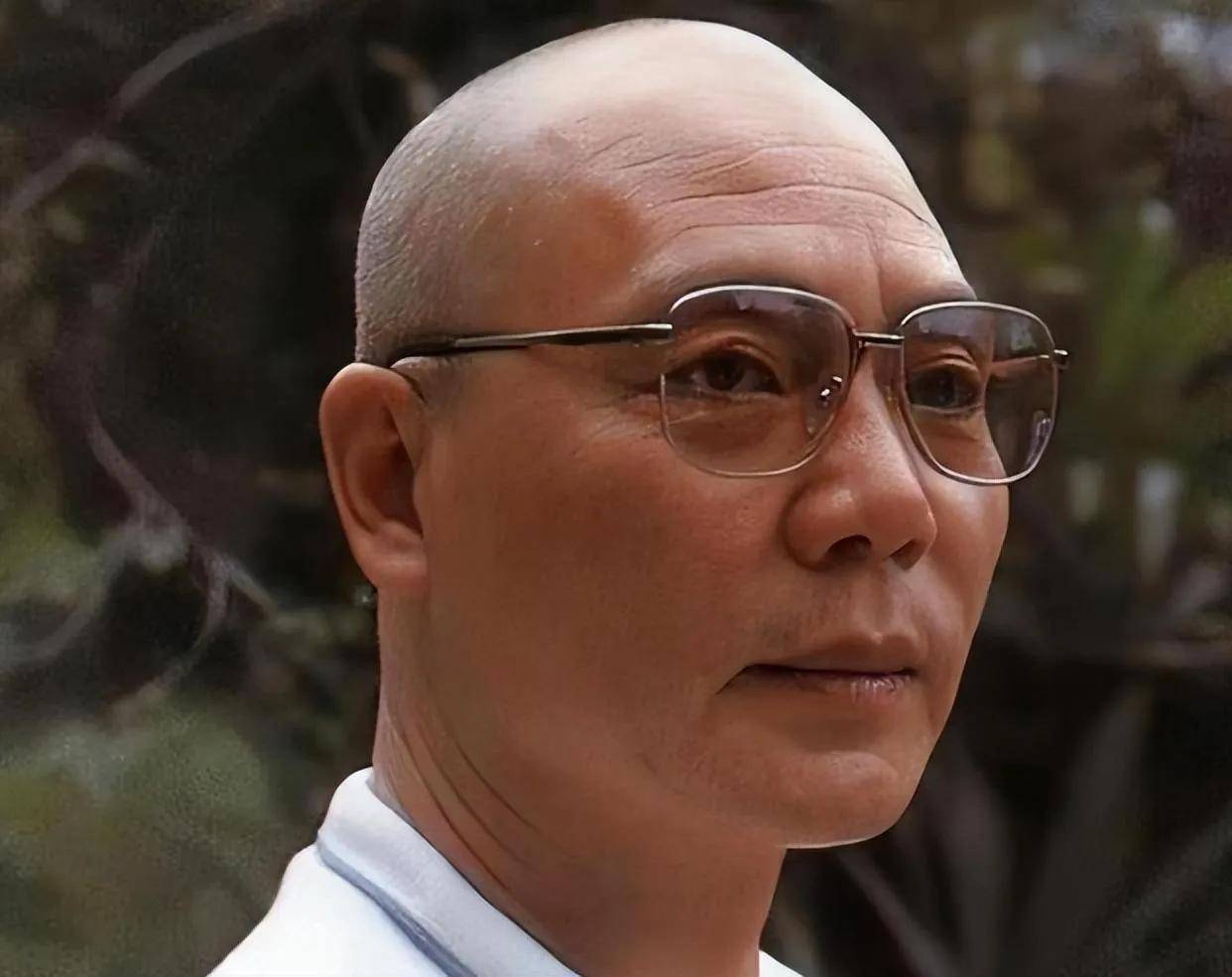 闫怀礼:临终前想再见师父师兄,马德华却迟到5分钟,成一生遗憾