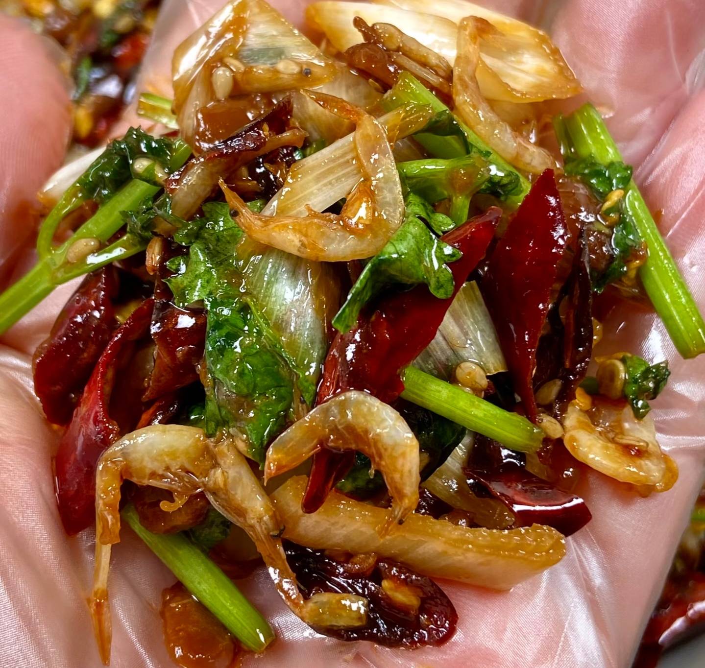 新吃法凉拌虾皮