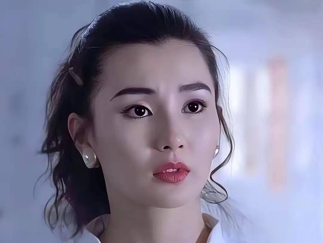 8大香港女明星,天生丽质,颜值巅峰有多美?