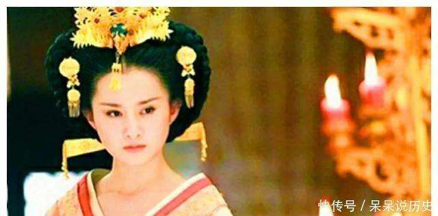 卫青不仅军事谋略出众,政治上也非常优秀.他的布局让人叹服