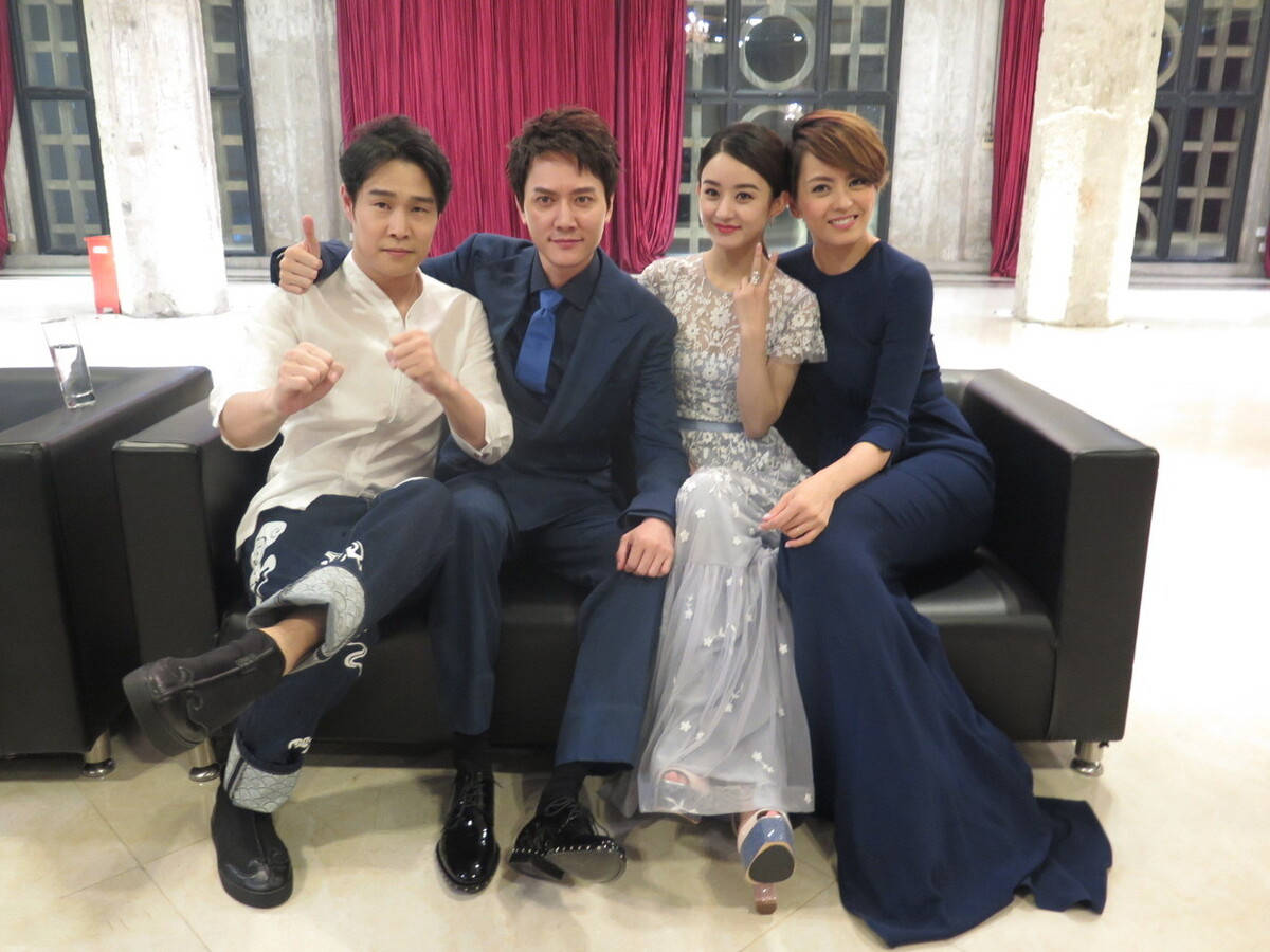 关于赵丽颖冯绍峰为什么离婚的信息