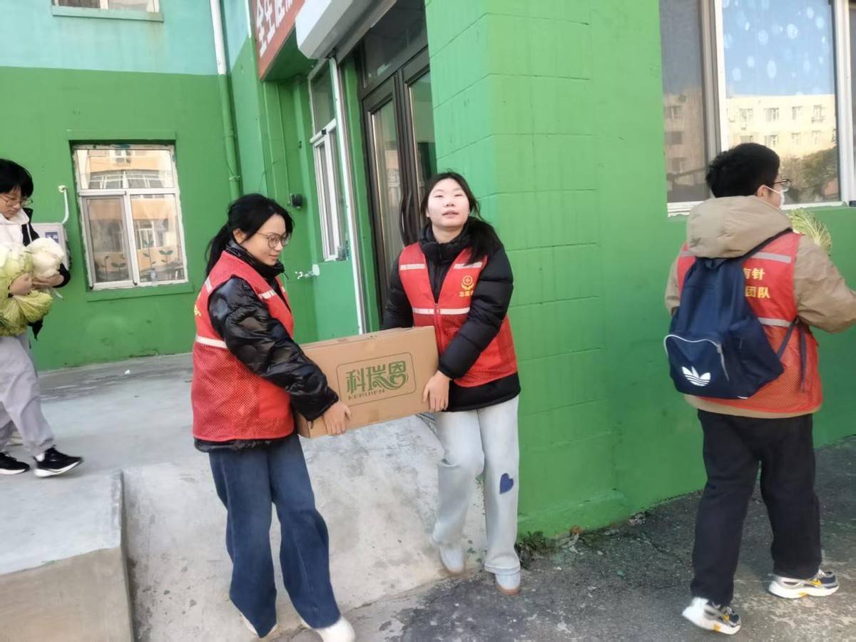 "爱心温暖特教校园"长春指南针志愿者团队开展爱心志愿活动