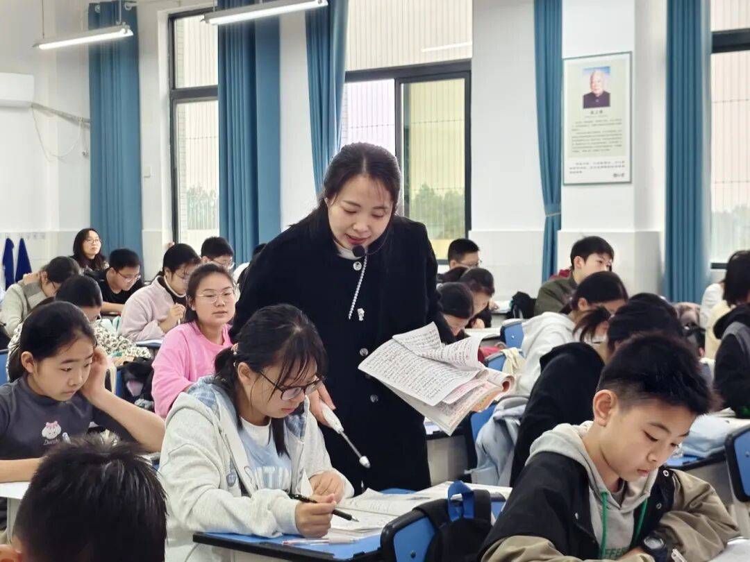 四川省梓潼中学校携手南山双语,平武县七一龙安中学校举办"同课异构"