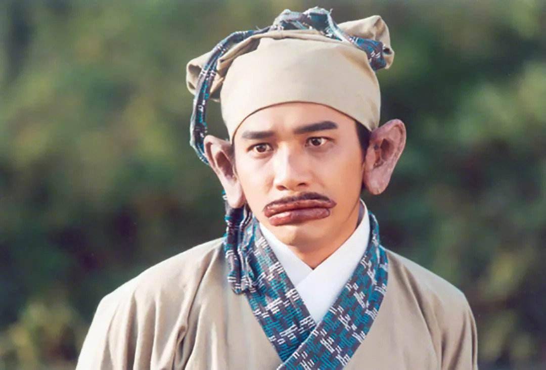 笑不活了!9位演员顶着大龅牙,香肠嘴扮丑,虽"丑"却尽显敬业精神