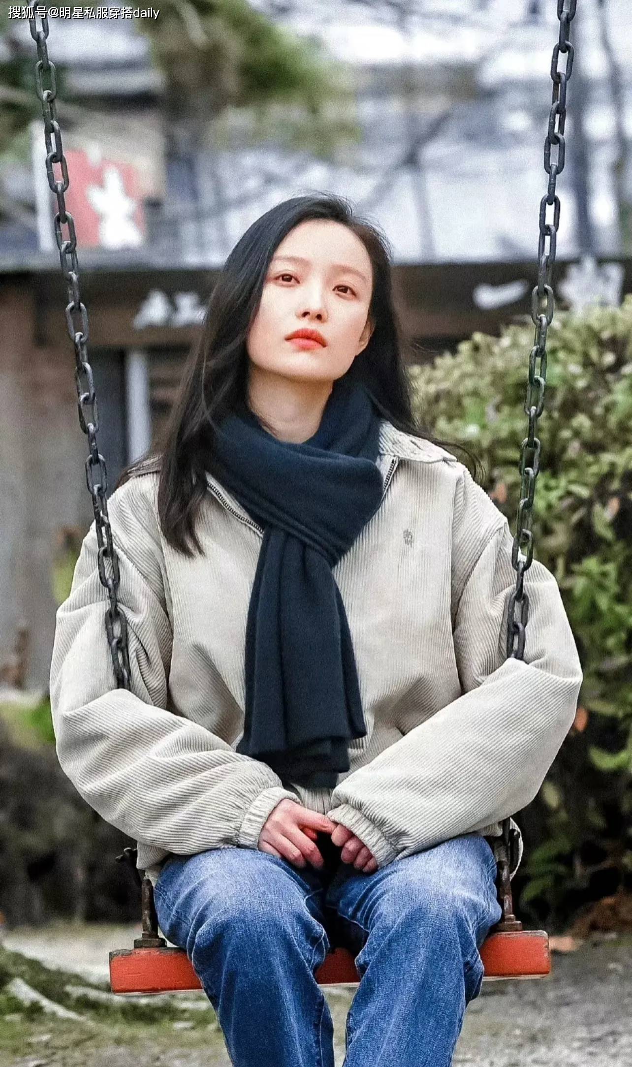 谁能拒绝倪妮的魅力呢2套松弛感穿搭吸睛亮眼氛围女神超惊艳