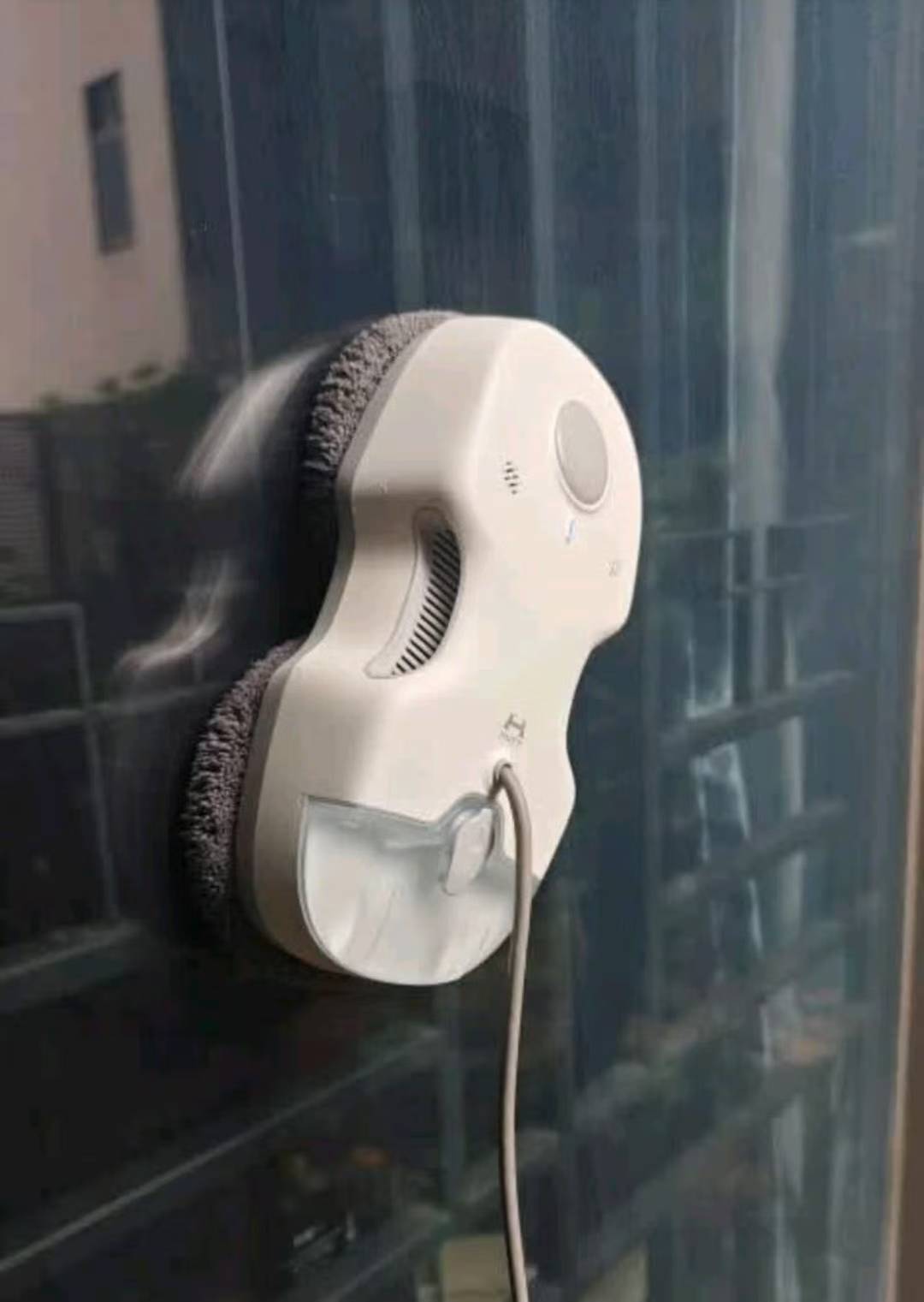 擦玻璃窗神器哪种好用？擦玻璃机器人品牌排行榜前十名推荐2025