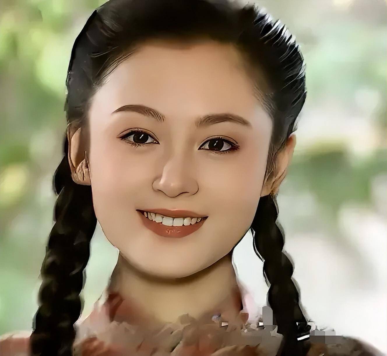 陈红,靠颜值在娱乐圈行走江湖的"大陆第一美女",到底有多飒