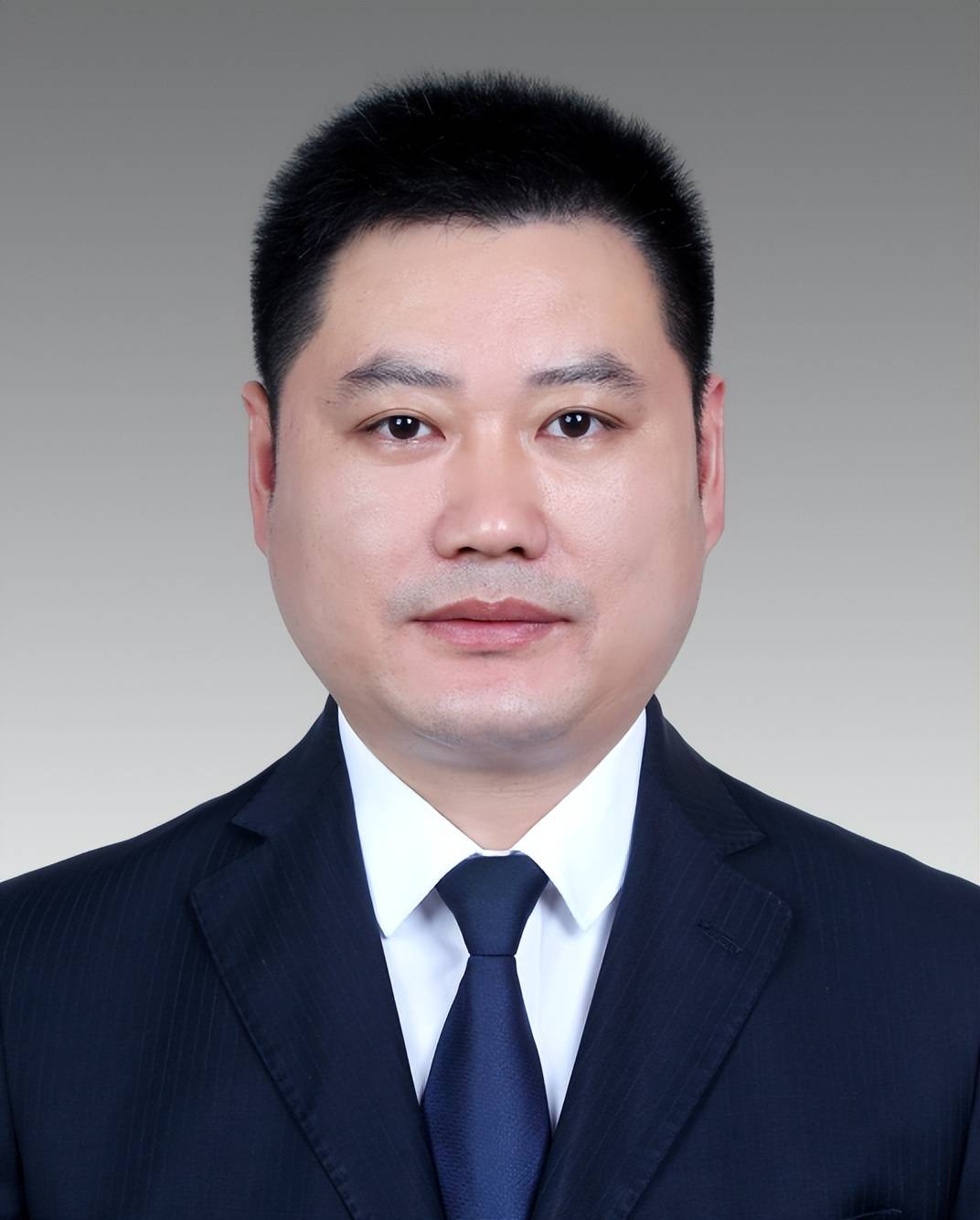 3位县委书记上任