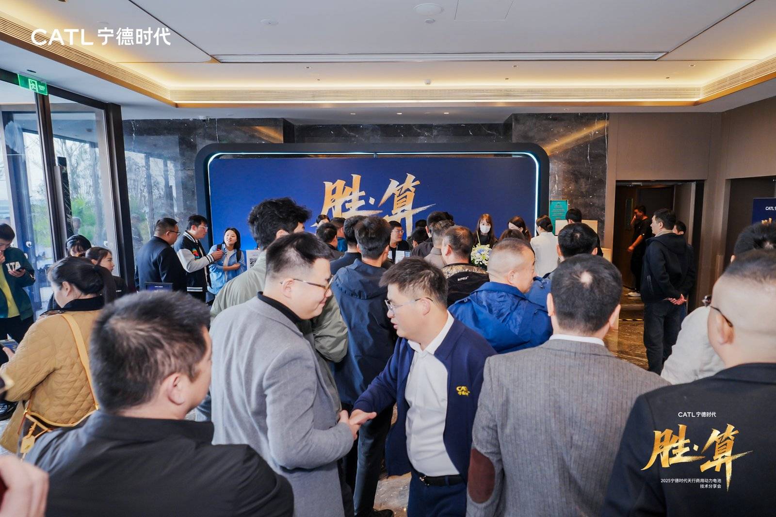 新能源重卡市场的爆发点正悄然到来