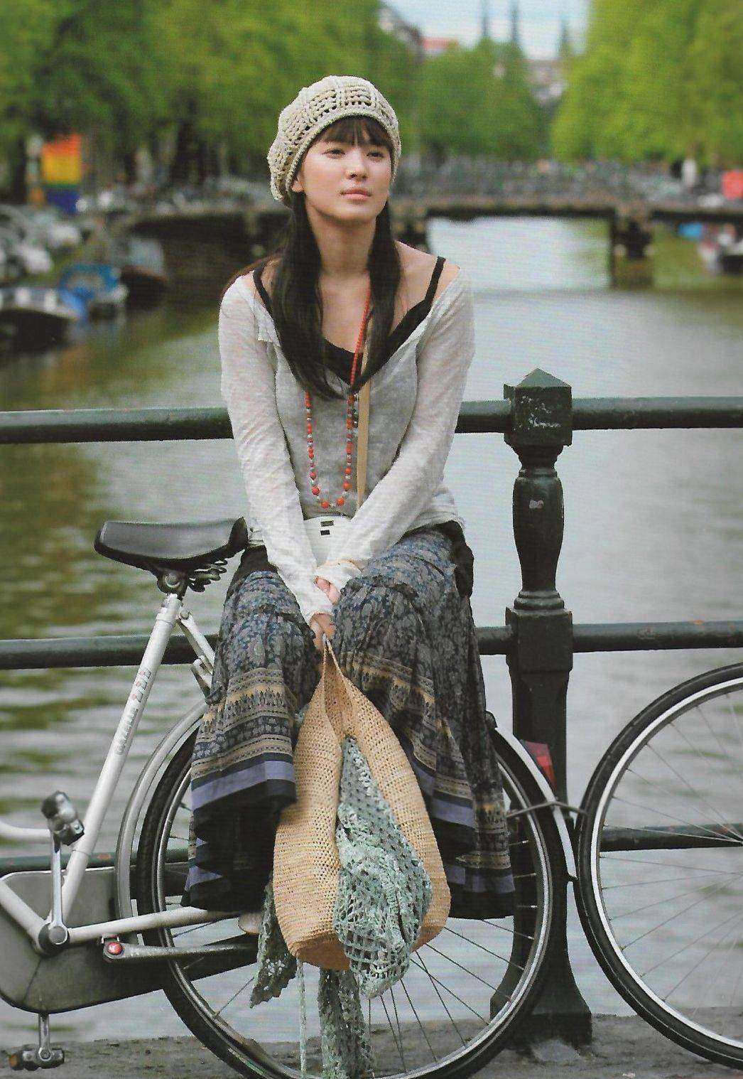 年轻时宋慧乔是甜妹典范,温柔气质,可惜青春不再!