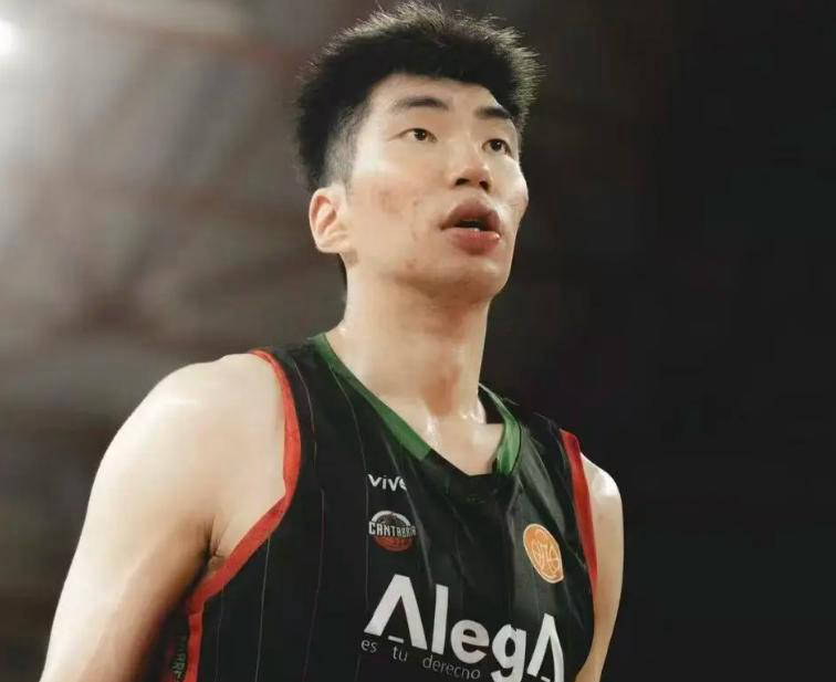 中国男篮将有7人出局，离队名单呼之欲出：广东、辽篮各1人