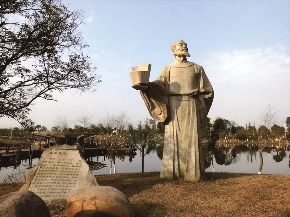 明朝第一才子杨慎写下一首千古绝唱,仅开头两句,便惊艳了岁月