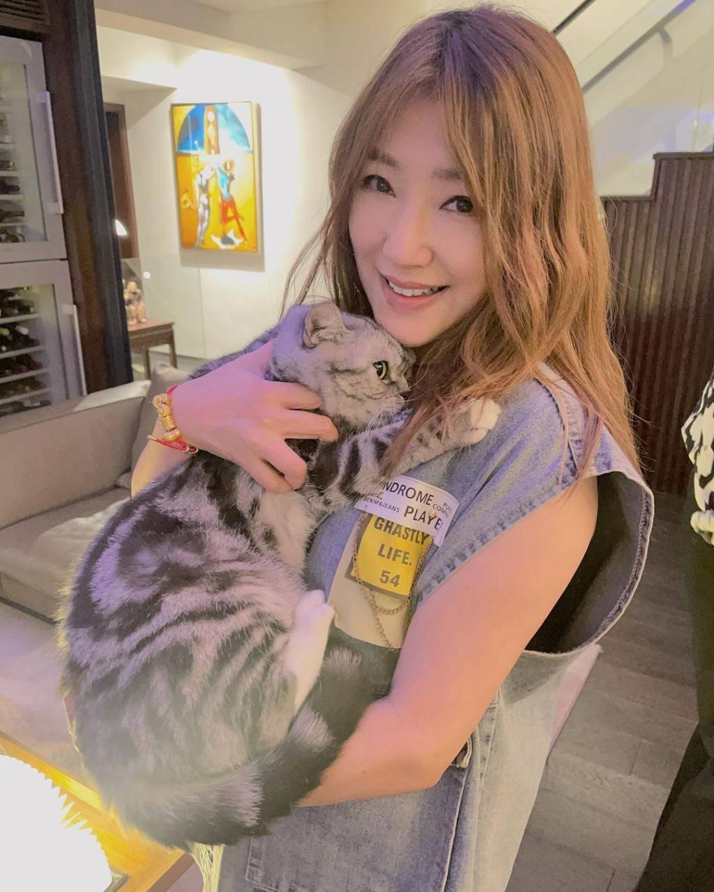 57岁香港女星曾因拍电影导致患上抑郁症,从主角沦为三线演员