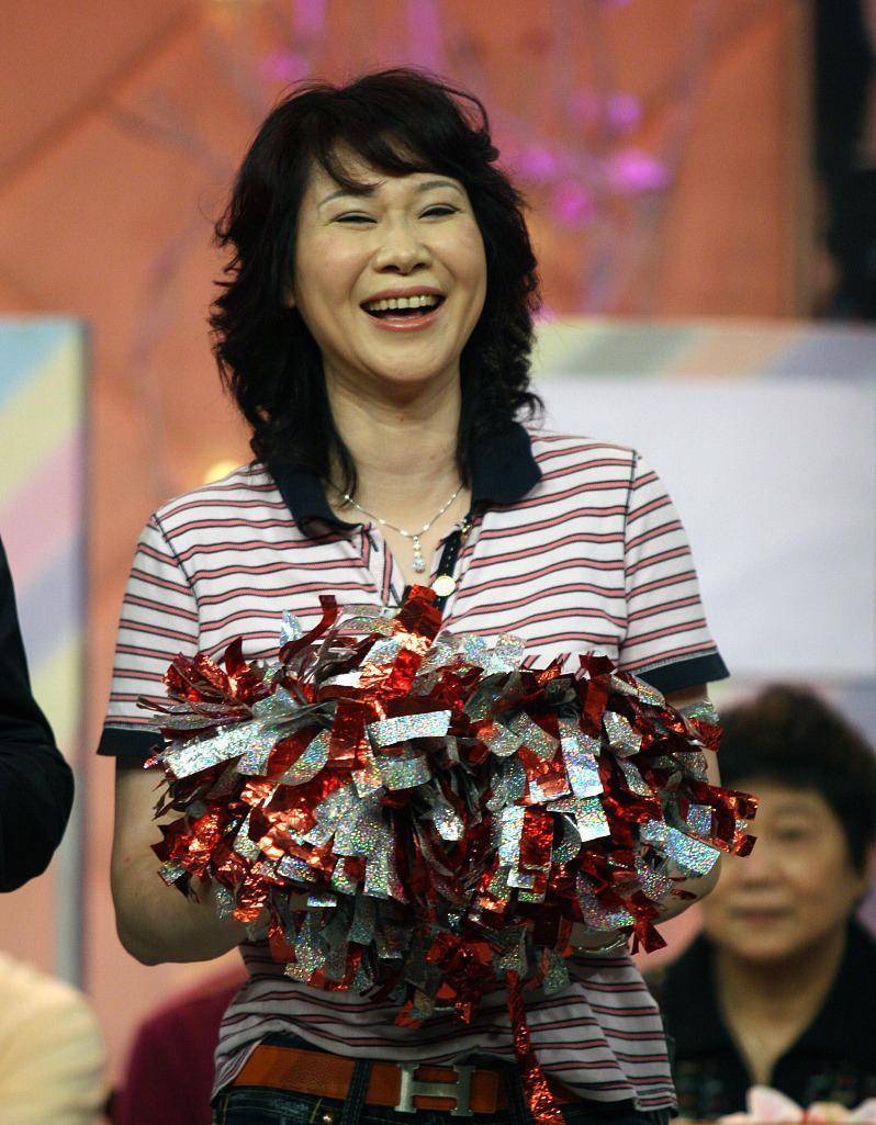 参考资料:《曹燕华:一生离不开乒乓球 能培养出许昕很骄傲》,中国新闻