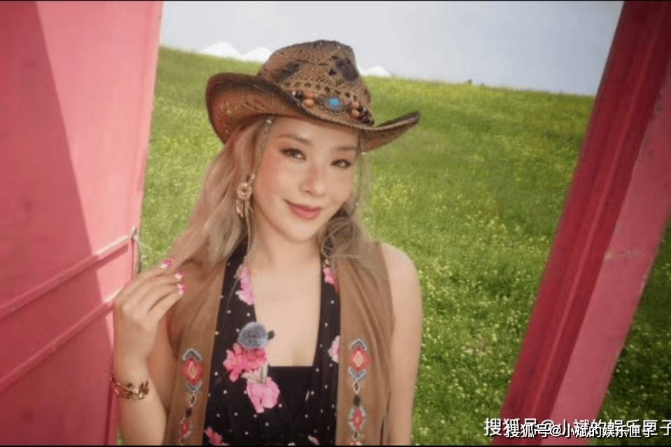 王菊瘦身逆袭成“韩系美人”，从爱豆到演员的惊艳蜕变_审美_观众_行业