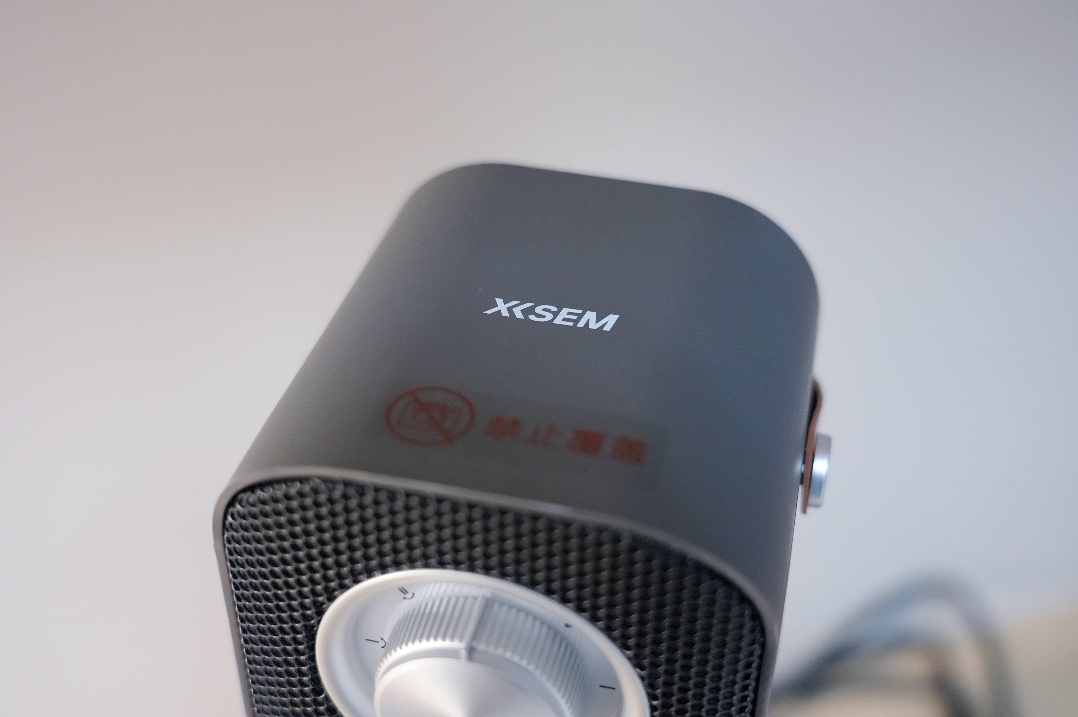 西圣WarmX暖风机实测：2秒速热+四季可用，性价比绝了