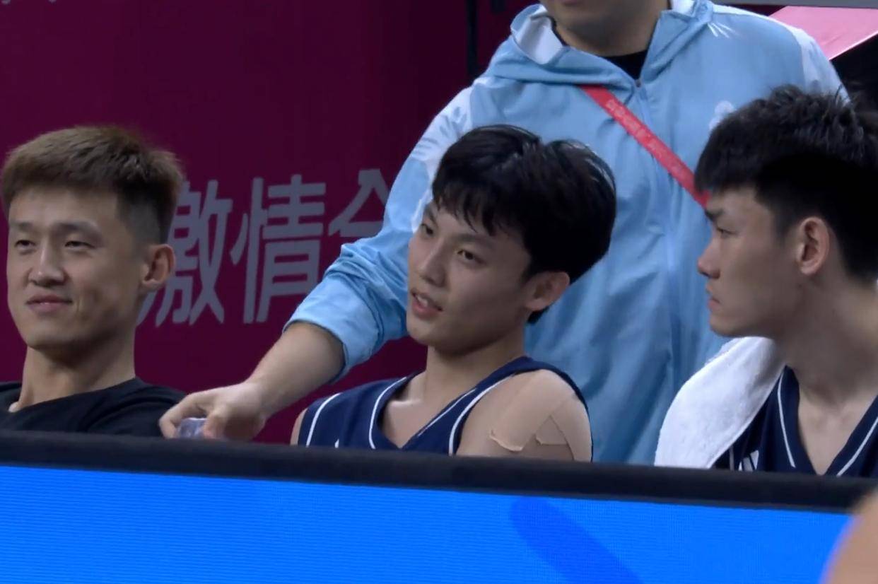 段睿骐也要加盟广东队？四川男篮保送杜锋夺冠，朱芳雨成最大赢家