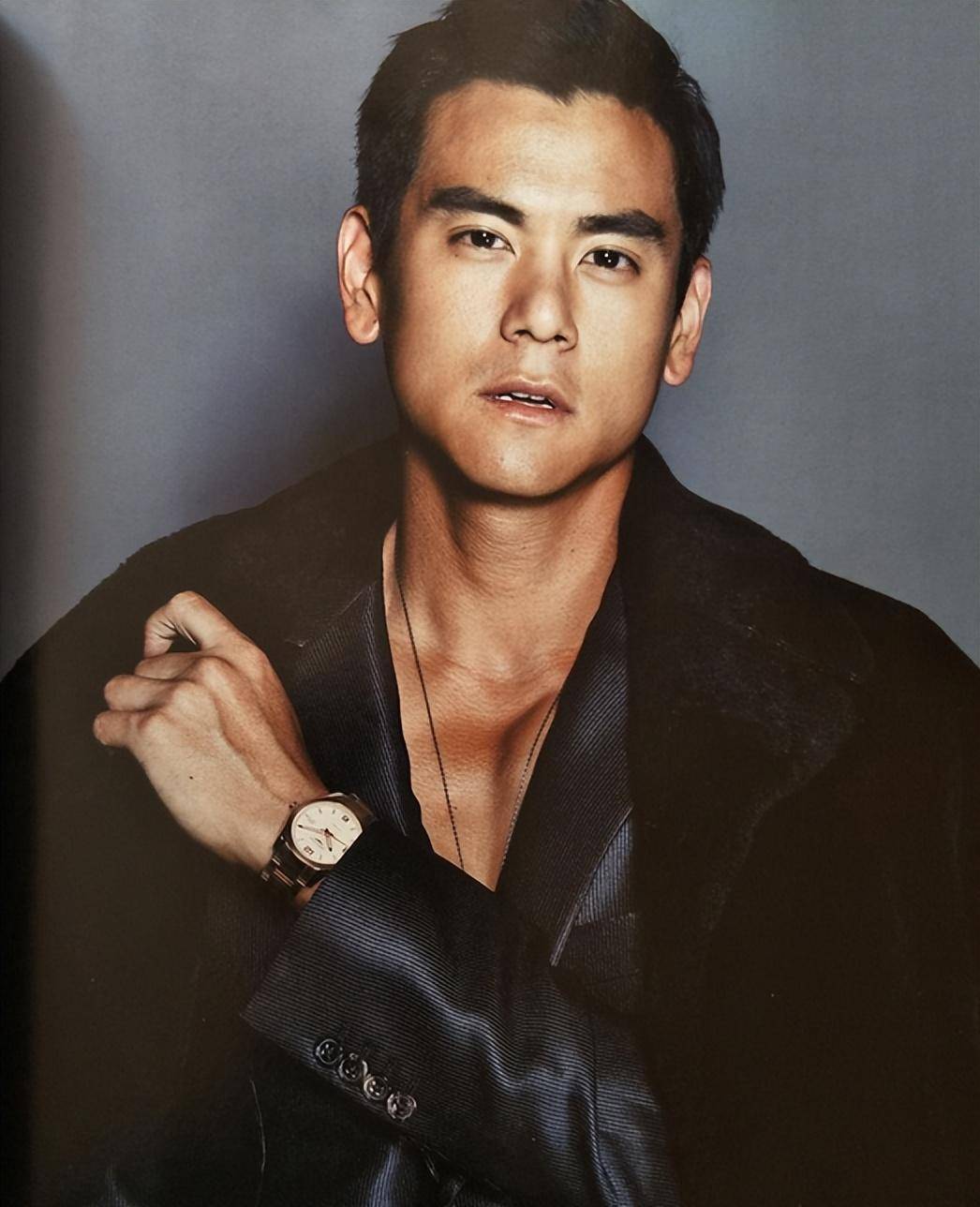 一夜之间被"毁掉"的彭于晏,已经走上了另一条道路!