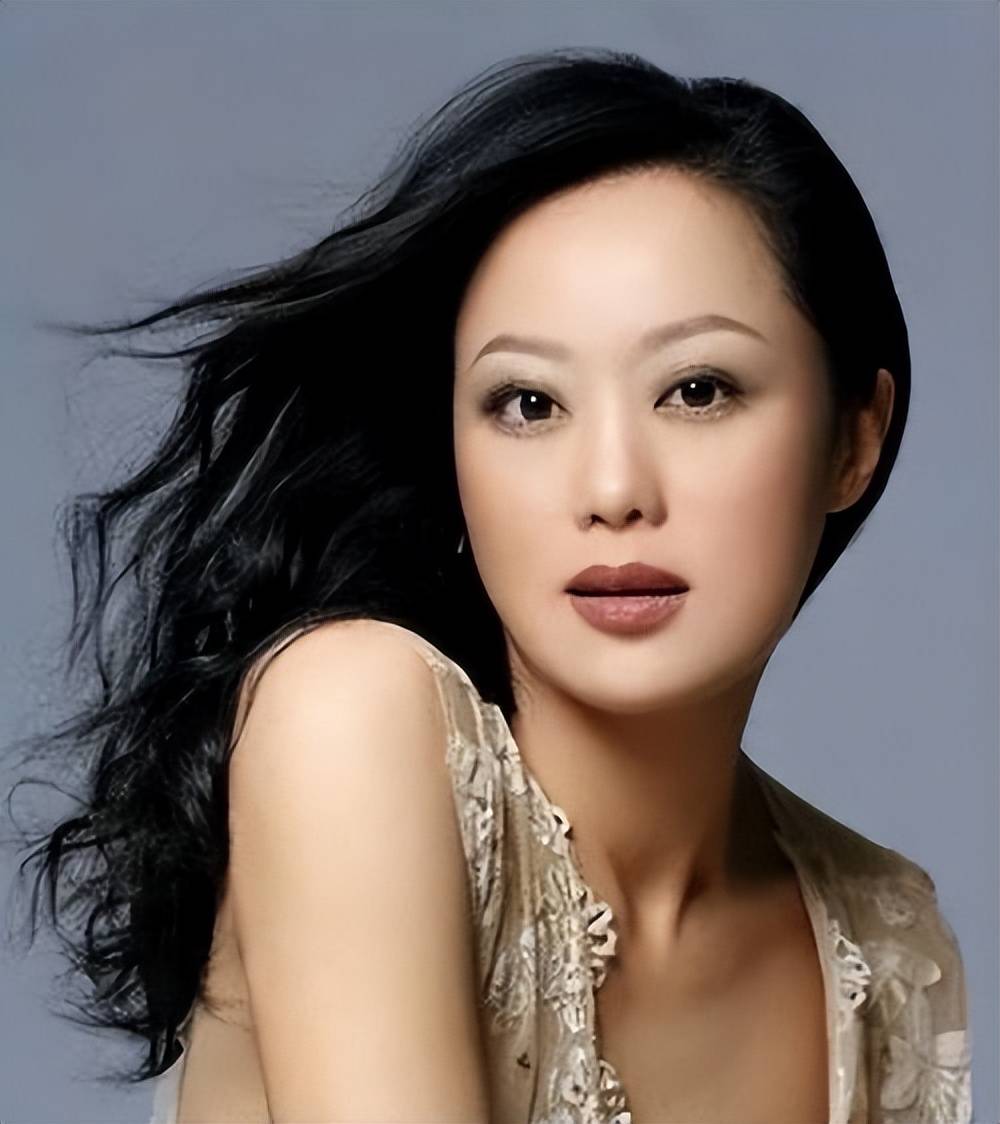 从"女王"到"负债者":章小蕙的人生过山车