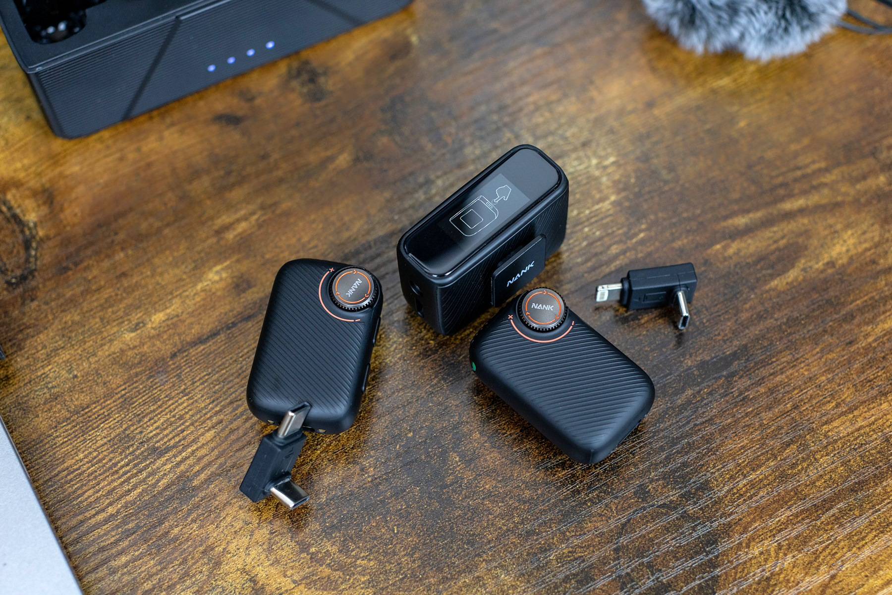 从“炸麦”到真旗舰：南卡Qmic领夹麦克风关键时刻不掉链