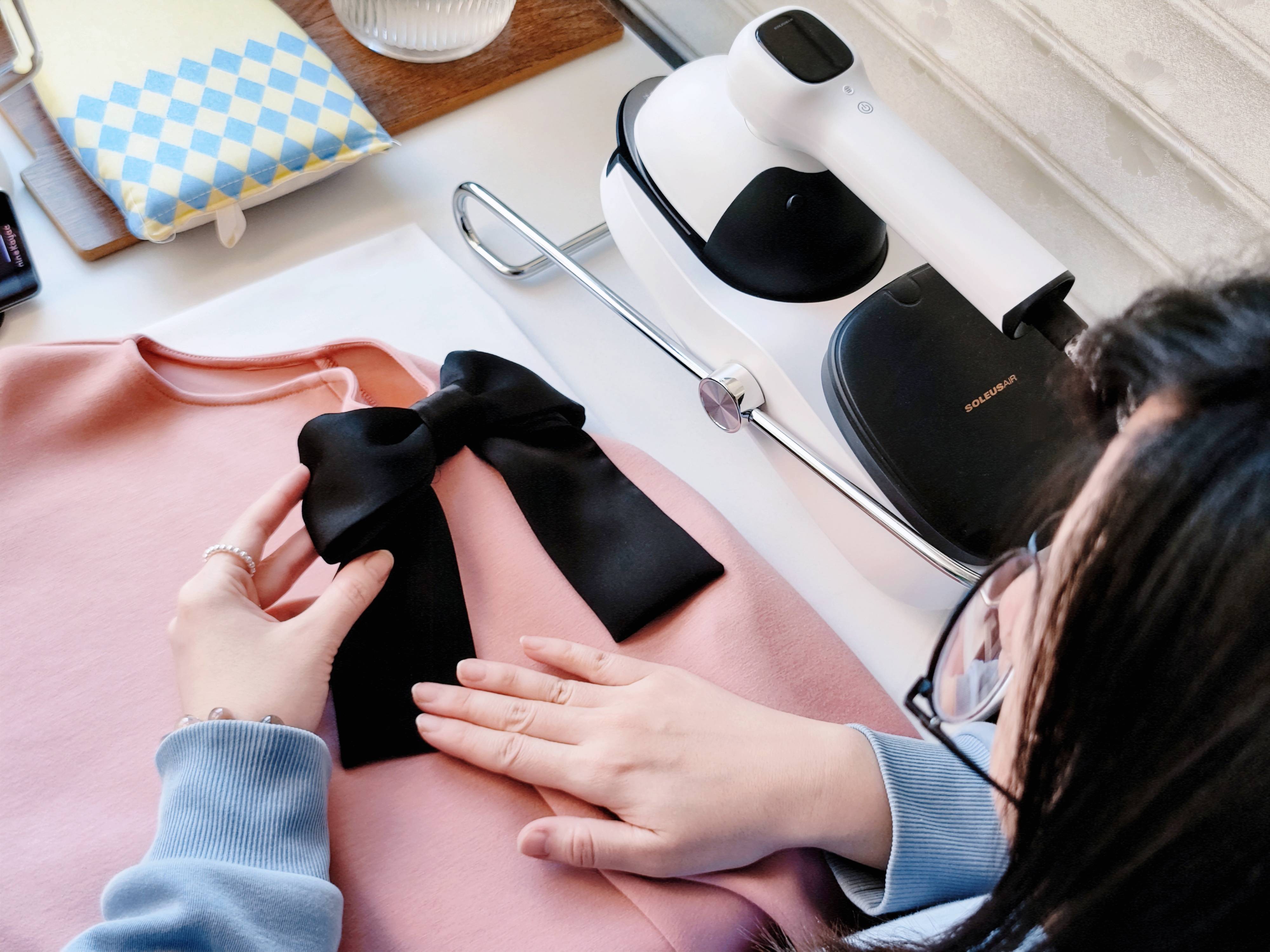 专业级奢护熨衣体验!舒乐氏Lina挂烫机，让每日精致成为轻松习惯!