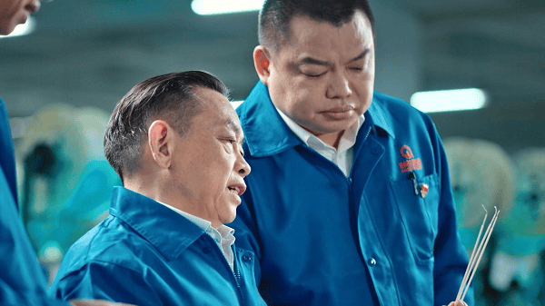 “二代掌门”刘斌与彩虹集团的百年之约_搜狐网