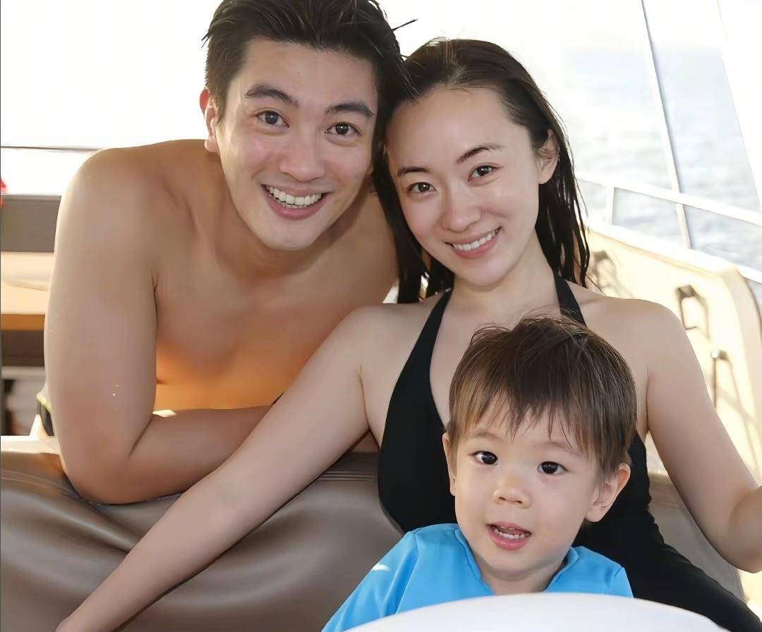 结婚12年,相差5岁,杜江对霍思燕的生理性喜欢显而易见