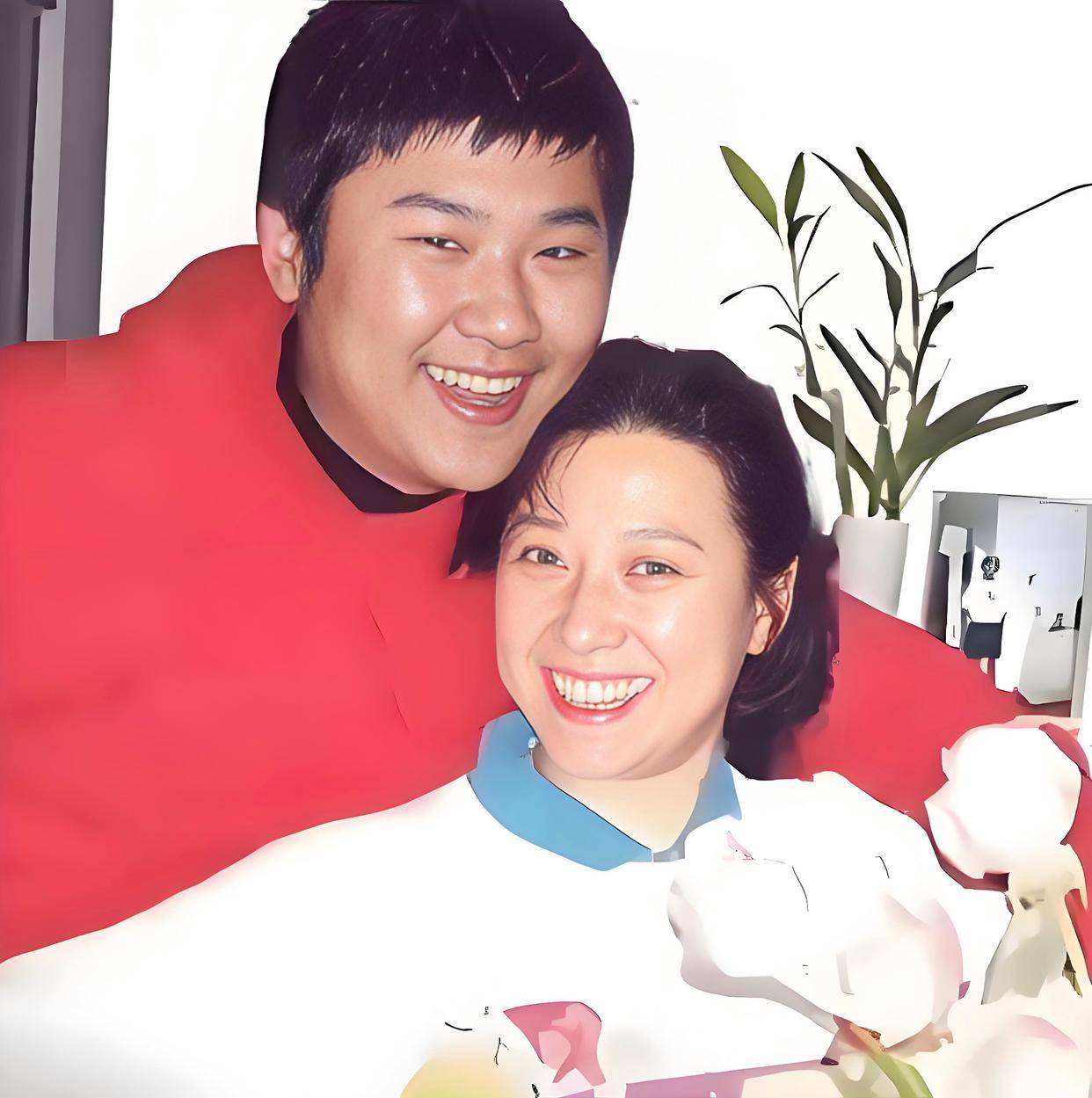 王馥荔丈夫为她放弃军职不给儿子走关系儿子成为星二代榜样