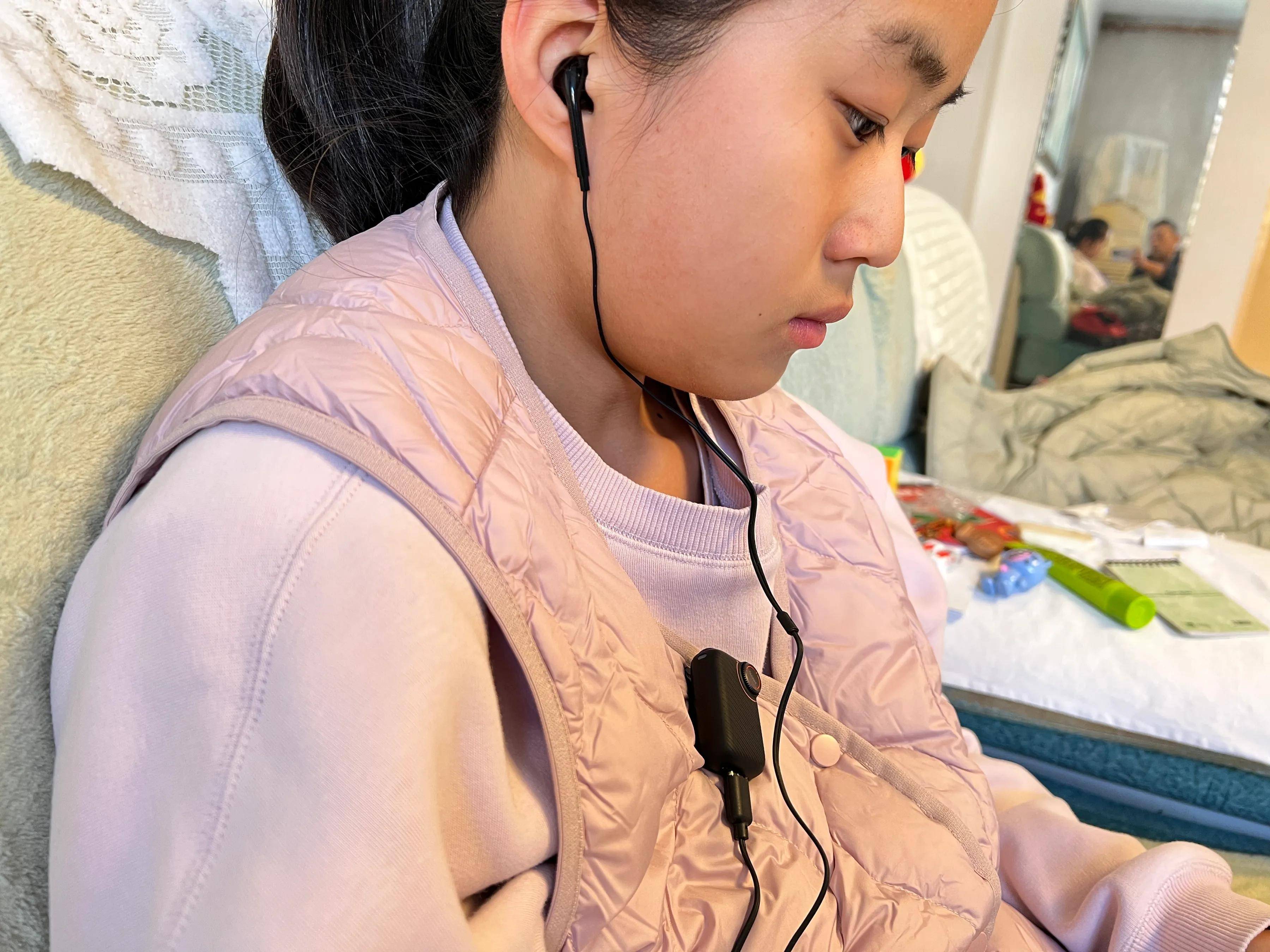 新手怎样获得录音棚级音质?体验南卡Qmic纽扣无线麦克风